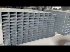 Özelleştirilebilir Sınıf A Yangın Güvenli Kablo Tepsisi Çarpışma Direnci Gümüş finişli paslanmaz çelik tepsisi