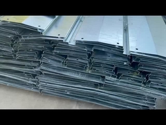 Esnek havalandırma oluklu özelleştirilebilir güçlü kablo tepsisi