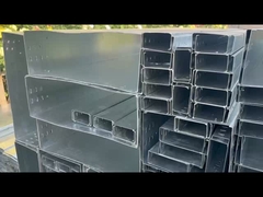 Esnek özel bükme yarıçapı orta görev kapasitesi için sıcak daldırma Gi kablo tepsisi