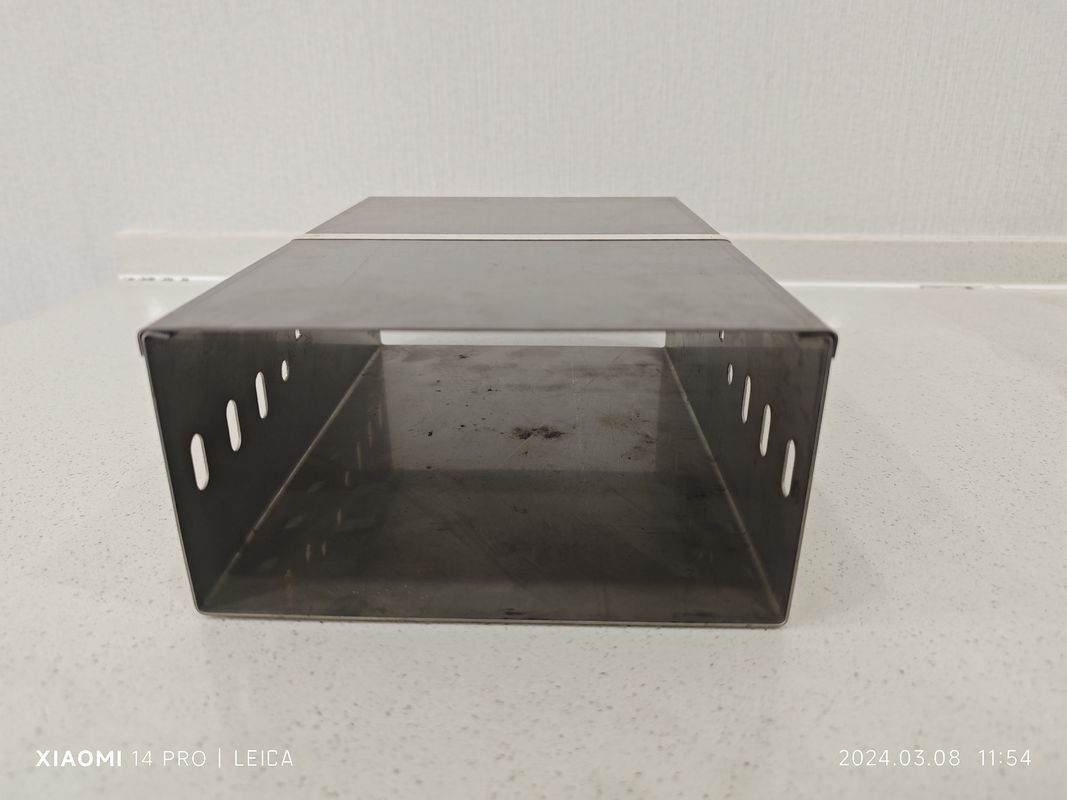 Sıcak Dip Galvanizli Tel Ağı Kablo Tablosu Genişliği 50mm - 1000mm İnşaat için