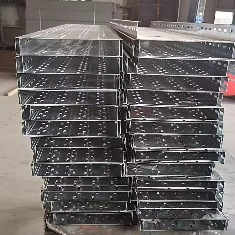 Korrozyona dayanıklı galvanizli kablo yarış yolu, özelleştirilebilir uzunluk ve yangına dayanıklı